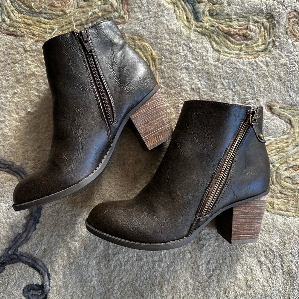Diba London Ankle Boots